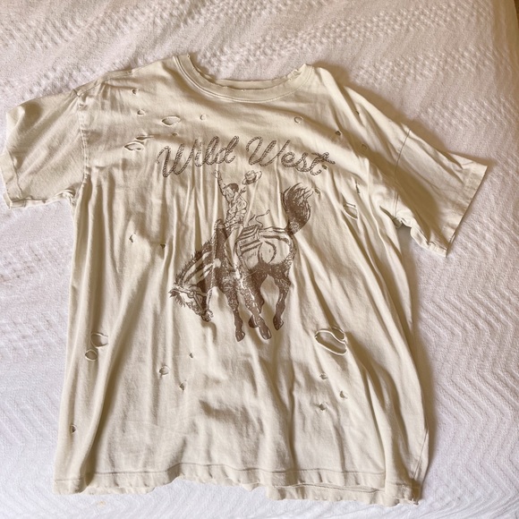 SOLD Wild West Graphic Tee - Picture 2 of 2